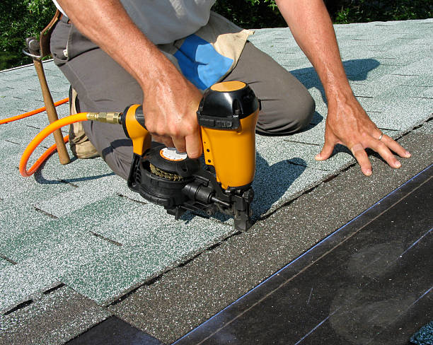 Best Commercial Roof Installation  in Daleville, IN